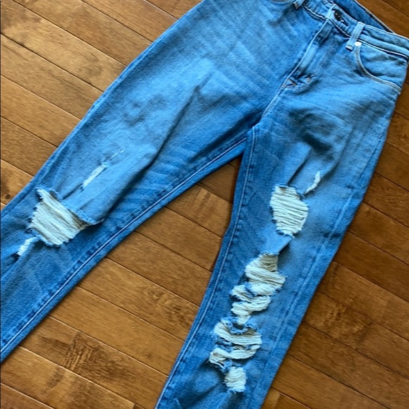 Hudson Jeans Summer Collection BOYFRIEND jeans - Picture 2 of 4